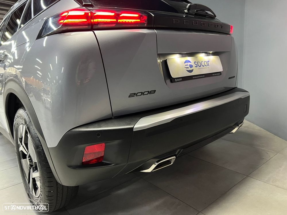 Peugeot 2008 1.2 Hybrid Allure e-DCS6 - 8