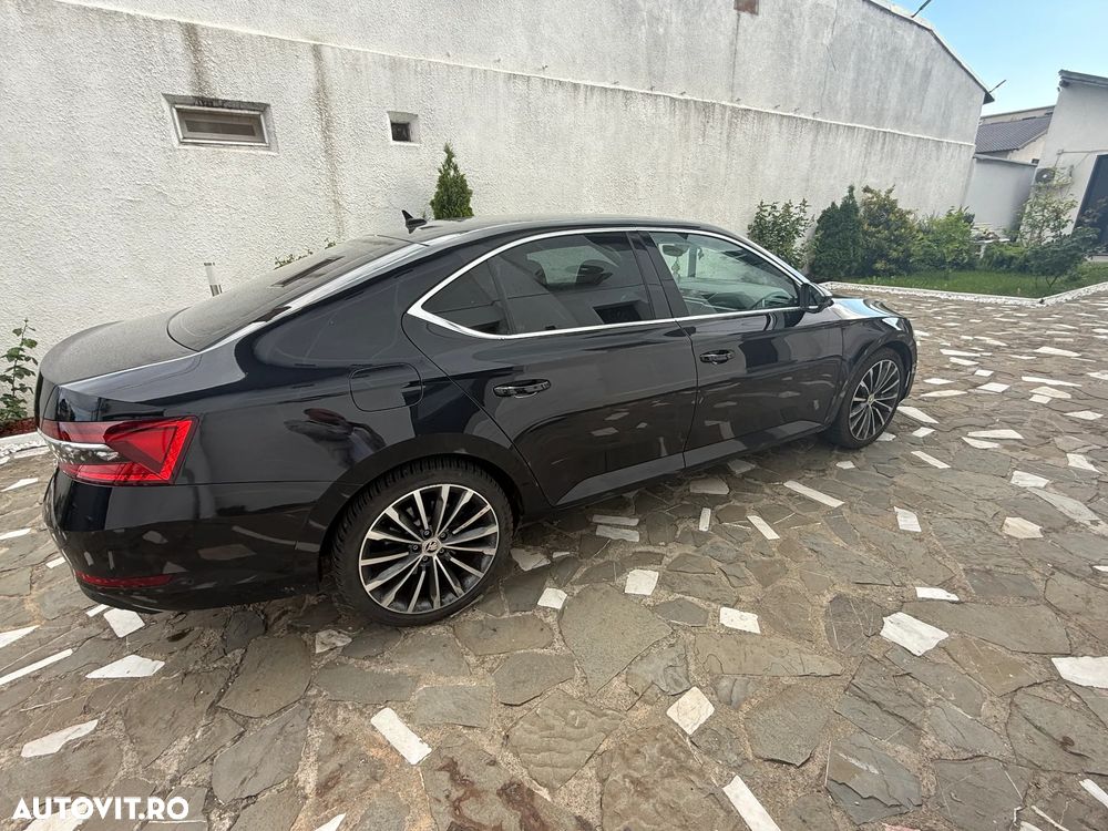 Skoda Superb 2.0 TSI 4X4 DSG Sportline - 4