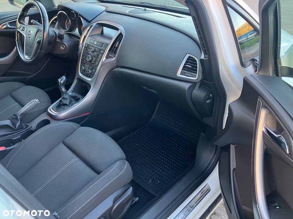 Opel Astra 1.7 CDTI - 8