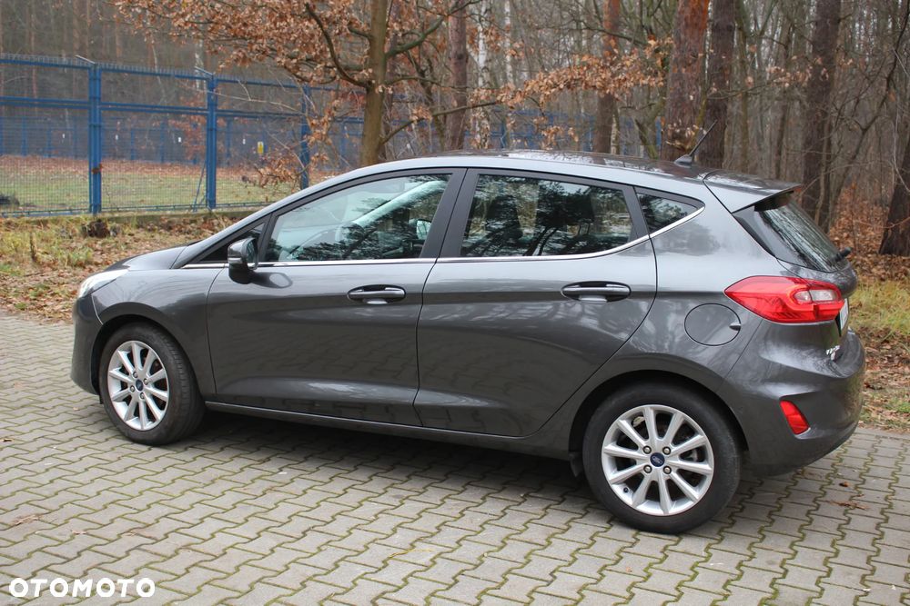 Ford Fiesta 1.0 EcoBoost S&S TITANIUM X - 5