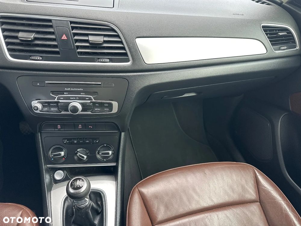 Audi Q3 2.0 TDI Design - 20