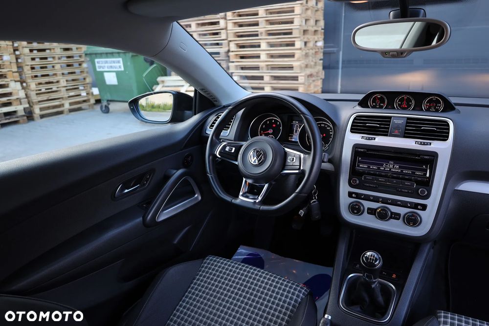 Volkswagen Scirocco 1.4 TSI BMT Perfectline - 16