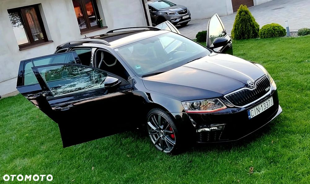 Skoda Octavia 2.0 TDI 4x4 DSG RS - 28