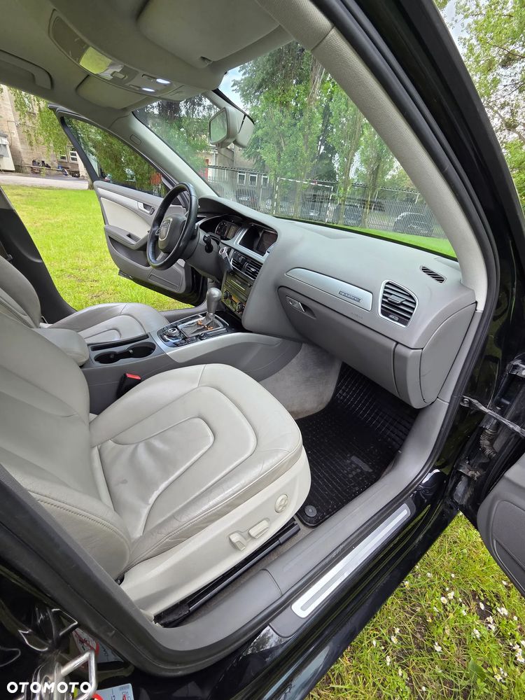 Audi A4 Limousine - 10