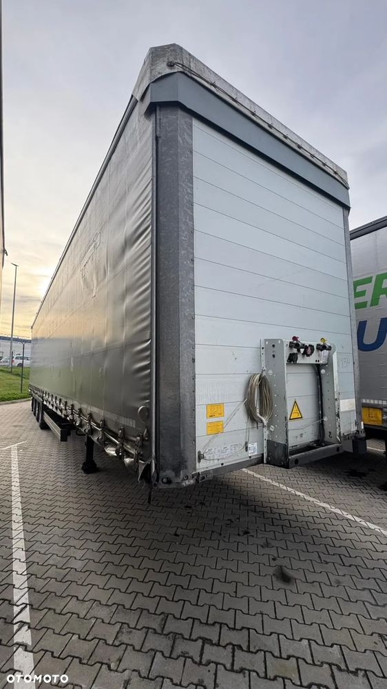 Schmitz Cargobull SCB*S3T - 2