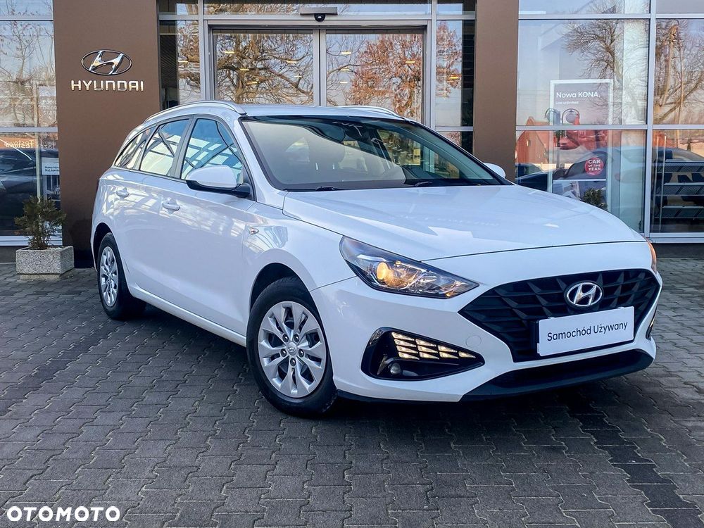 Hyundai i30 1.5 DPI Classic + - 3
