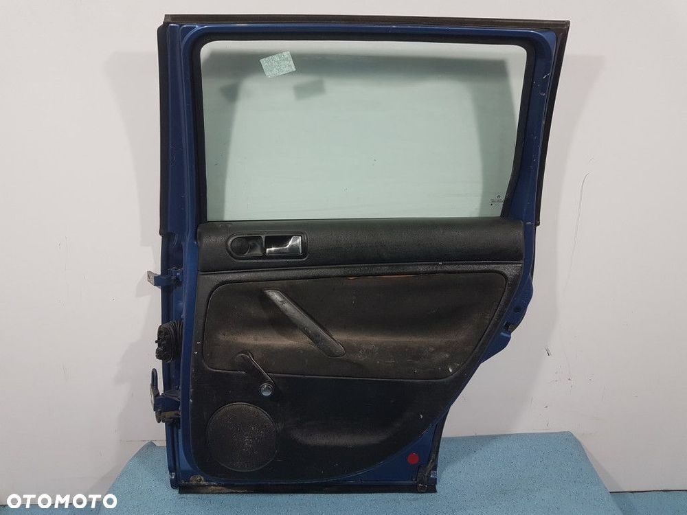 VOLKSWAGEN PASSAT B5 KOMBI DRZWI TYŁ PRAWE LR5U - 7