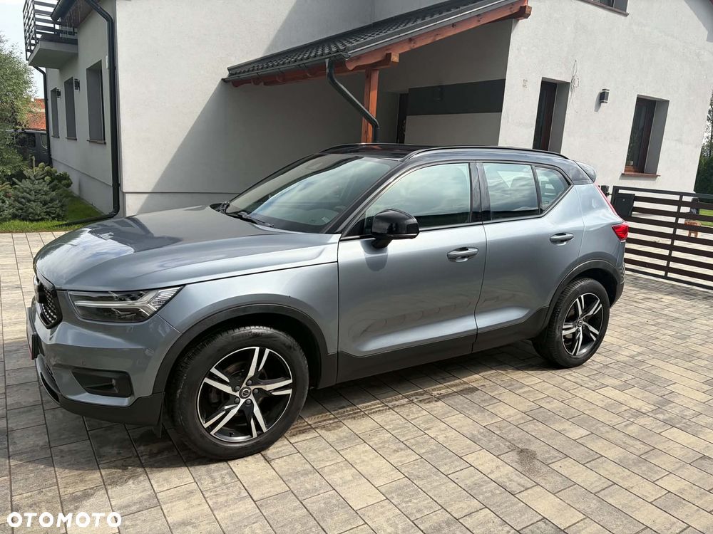Volvo XC 40 D3 R-Design - 2