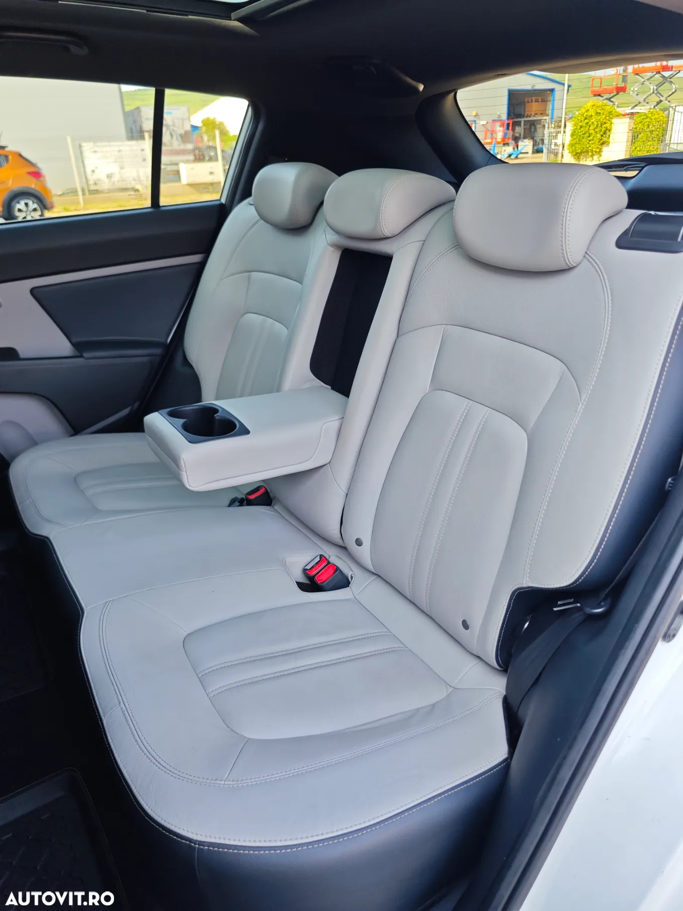 Kia Sportage 2.0 CRDI 184 AWD Aut. Platinum Edition - 10