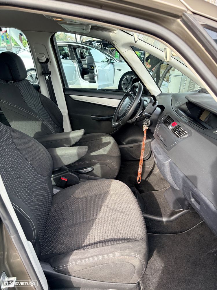 Citroën C4 Grand Picasso - 15
