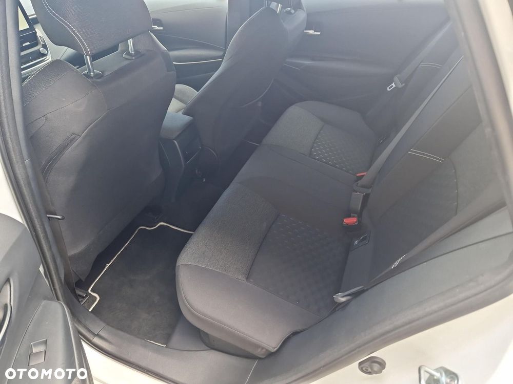 Toyota Corolla 1.8 Hybrid Comfort - 15
