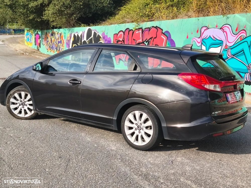 Honda Civic Tourer 1.6 i-DTEC Executive Navi - 18