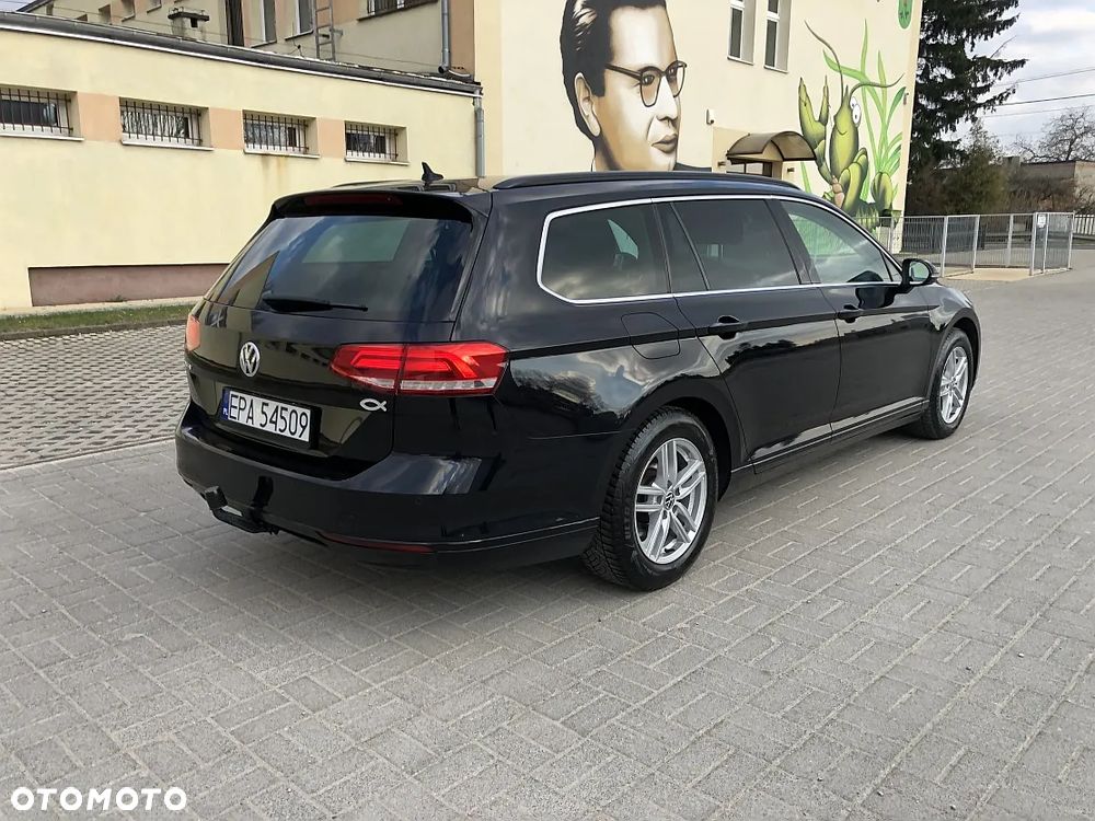 Volkswagen Passat 2.0 TDI BMT Comfortline DSG - 3