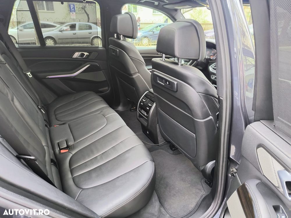 BMW X5 xDrive40i xLine - 16