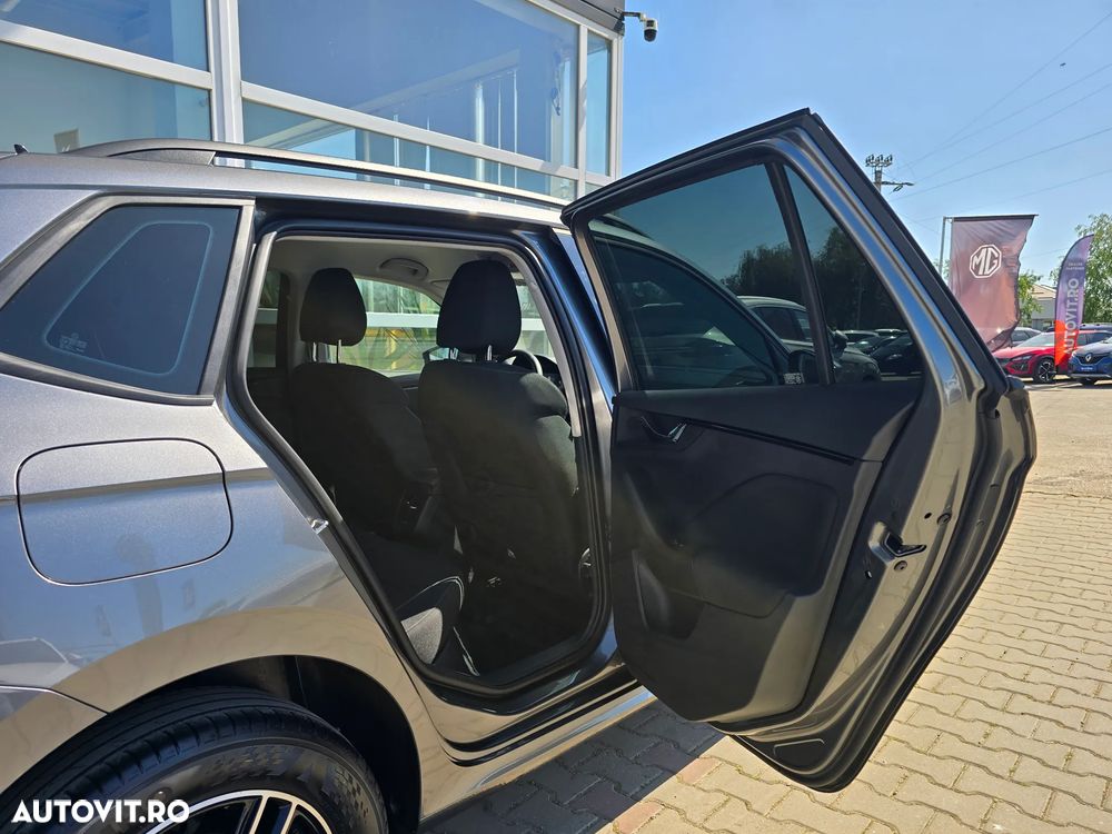Skoda Kamiq 1.5 TSI Selection - 12