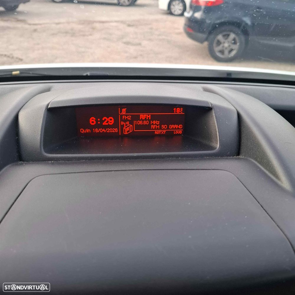 Peugeot Partner 1.6 HDI 3Lugres - 9