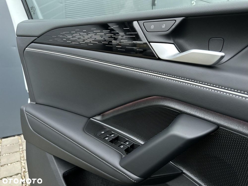 Volkswagen Tiguan - 33