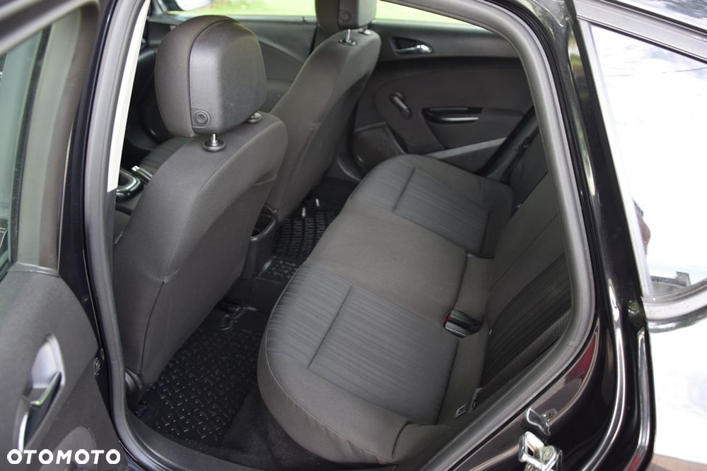 Opel Astra 1.4 ecoFLEX - 12