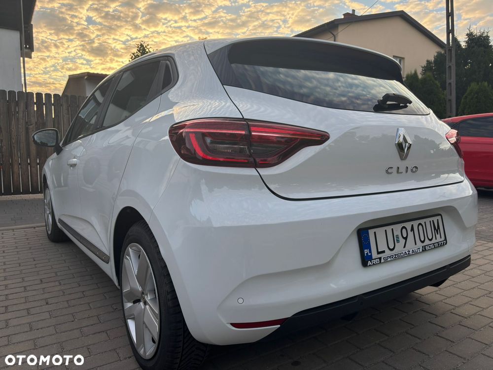 Renault Clio E-TECH 140 EXPERIENCE - 3