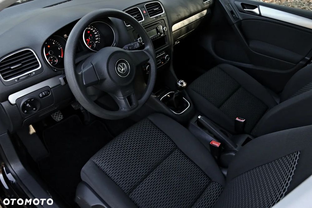 Volkswagen Golf 2.0 TDI DPF Comfortline - 6