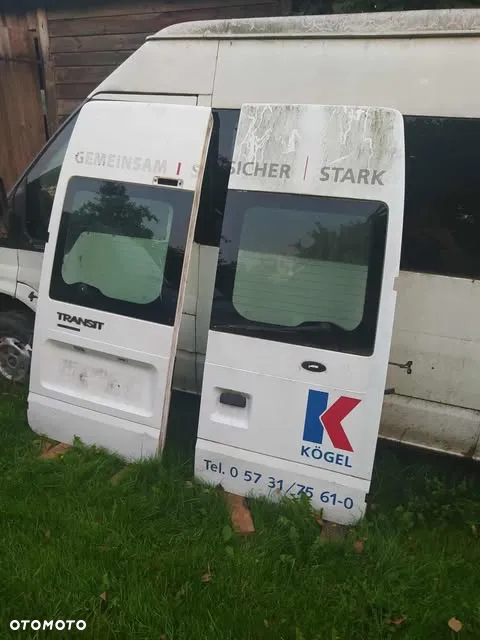Ford Transit FT Tourneo Limited - 15