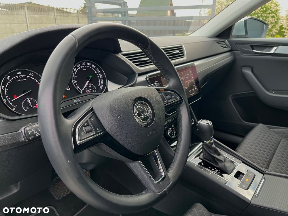 Skoda Superb 1.5 TSI ACT DSG Sportline - 11