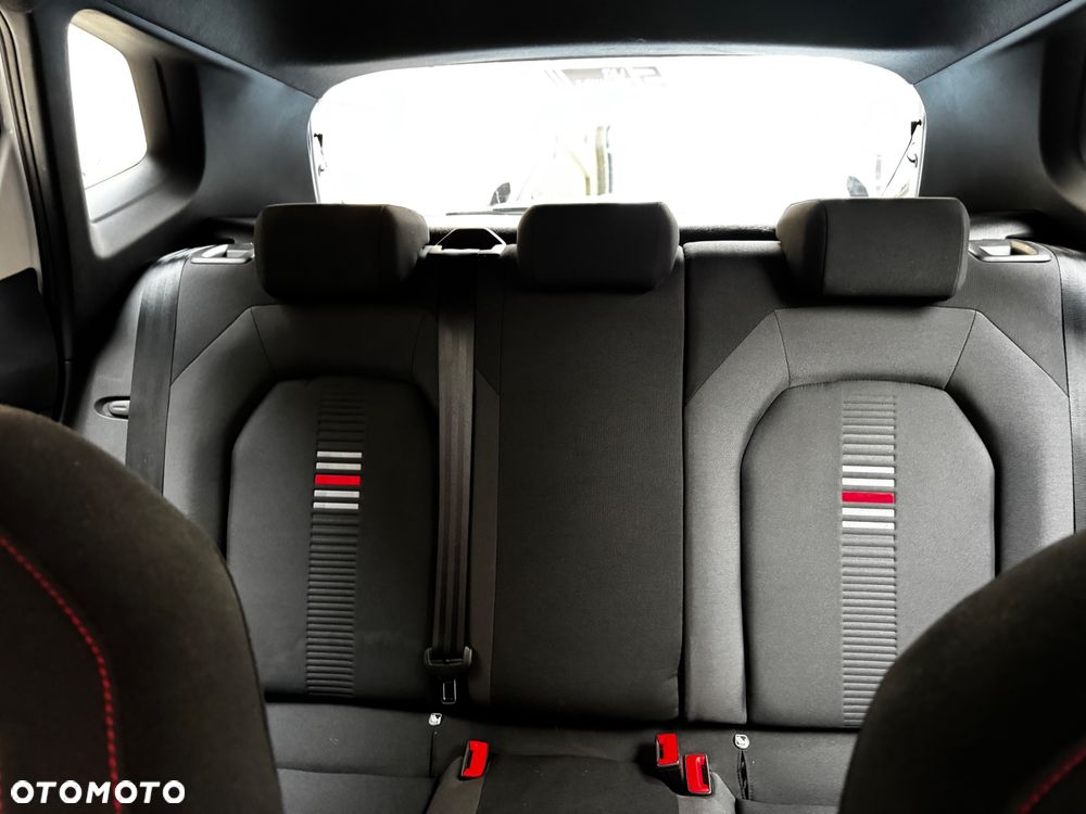 Seat Arona 1.0 TSI Full LED S&S - 12