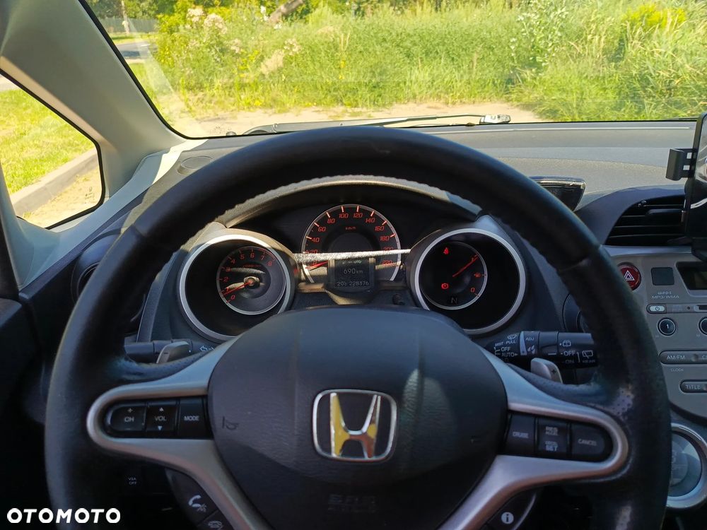 Honda Jazz 1.4 Comfort Plus CVT - 16