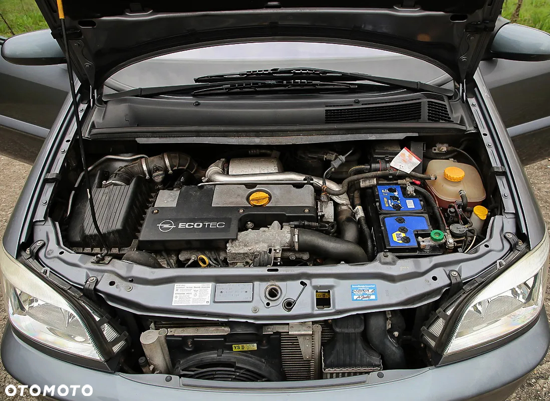 Opel Zafira - 12