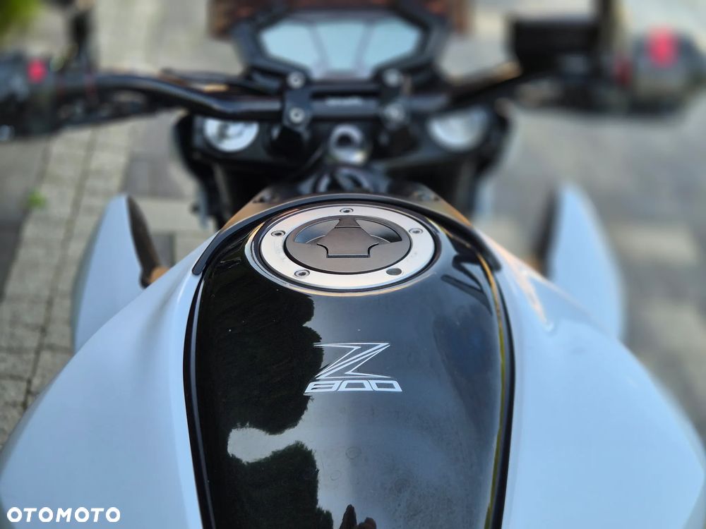 Kawasaki Z - 12