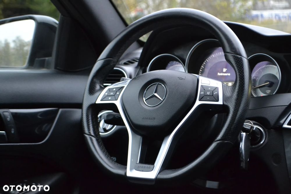 Mercedes-Benz Klasa C - 21