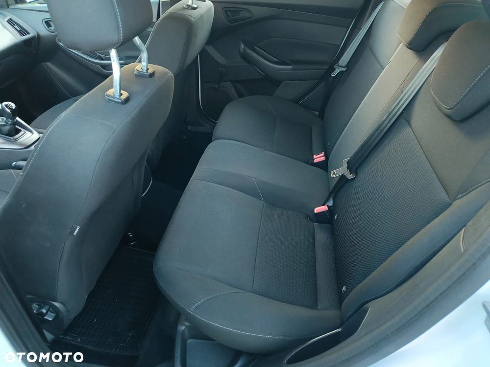 Ford Focus 1.0 EcoBoost Trend ASS - 16