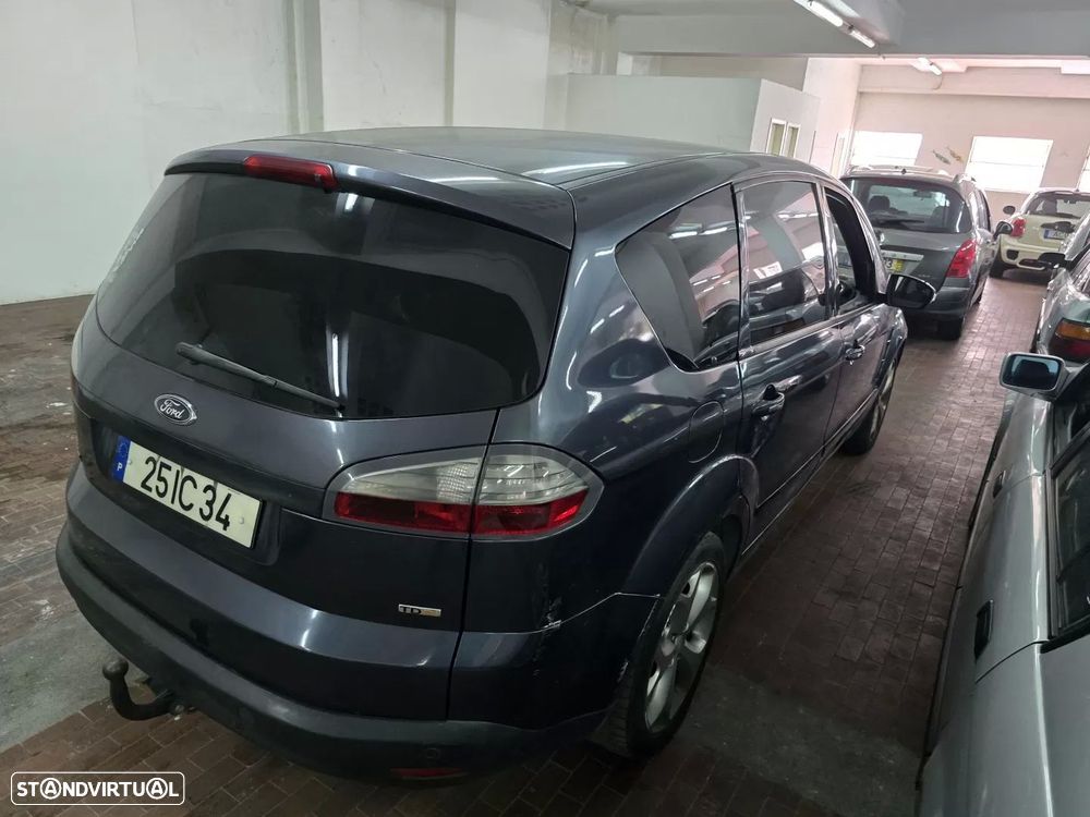 Ford S-Max 1.8 TDCi Titanium 7L - 6