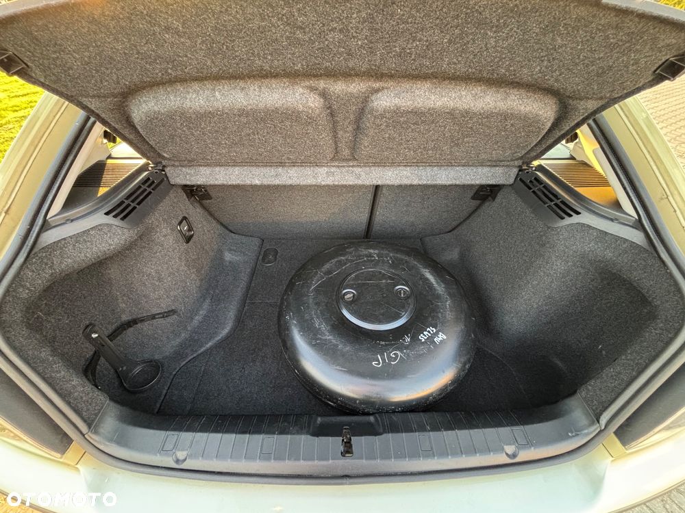 BMW Seria 3 - 15