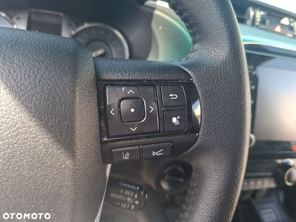 Toyota Hilux 2.8 D-4D Double Cab SR5 4x4 - 18