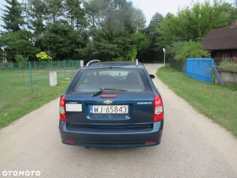 Chevrolet Lacetti - 4