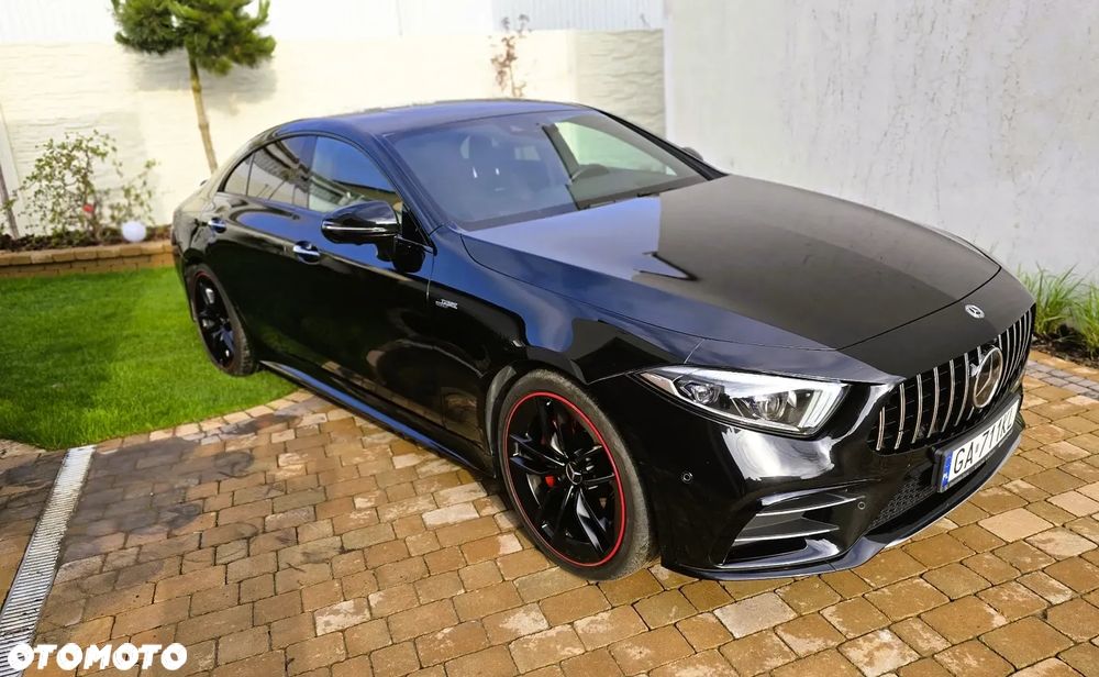 Mercedes-Benz CLS - 4