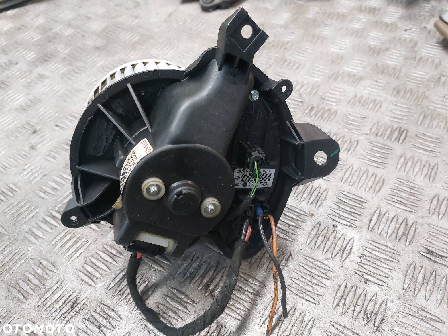 DMUCHAWA WENTYLATOR NAWIEWU OPEL CORSA D 1.3 CDTI A43000800 G17750C0 - 3
