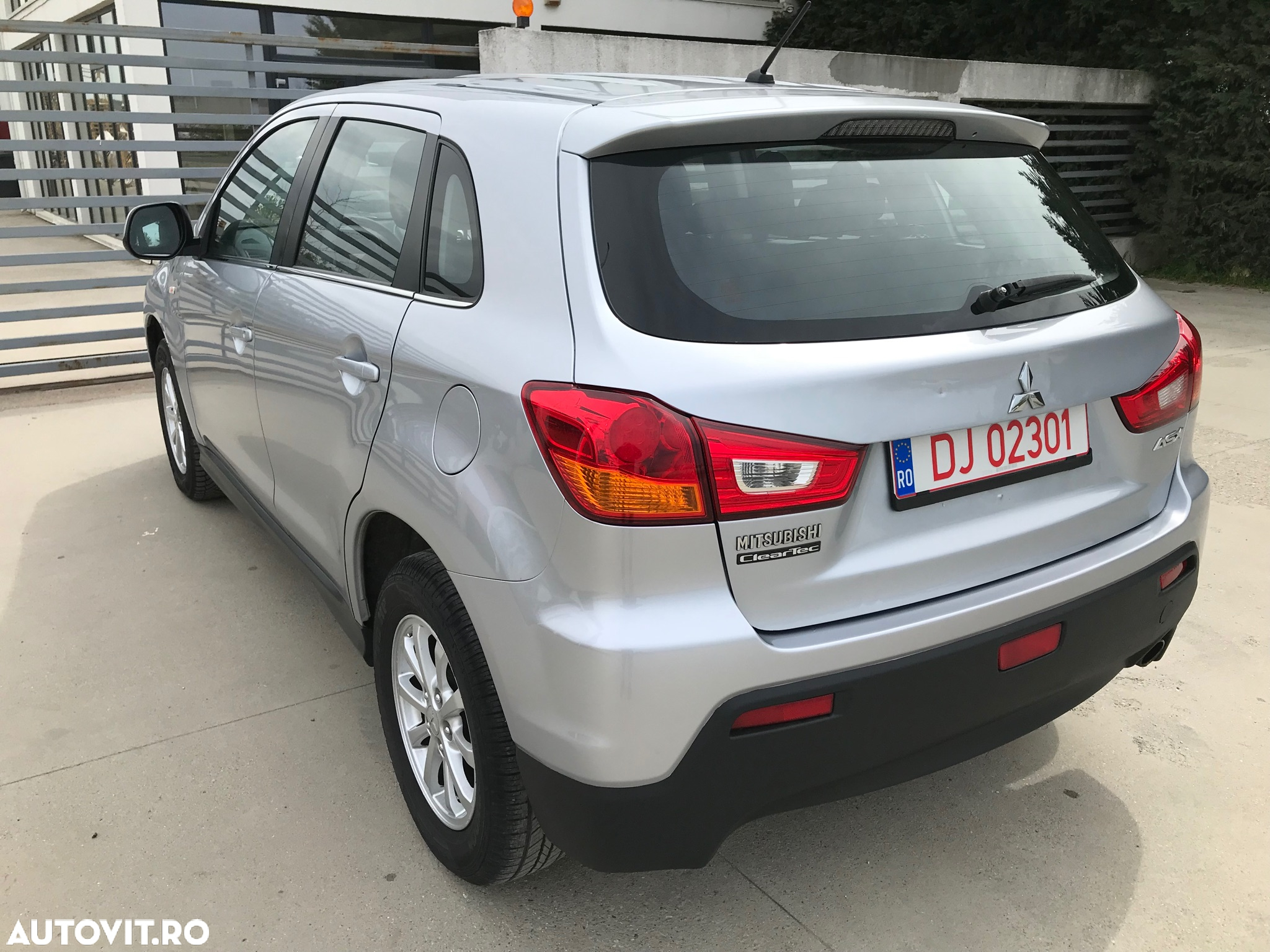 Mitsubishi ASX 1.8 DI-D 2WD Comfort Edition - 3