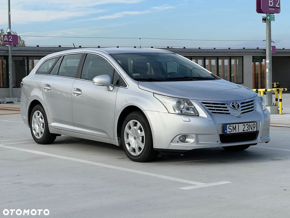 Toyota Avensis 2009 photo 3