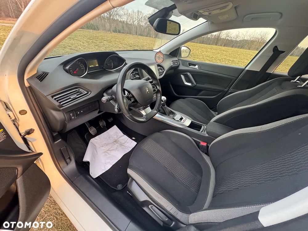 Peugeot 308 PureTech 110 Stop & Start Allure - 5