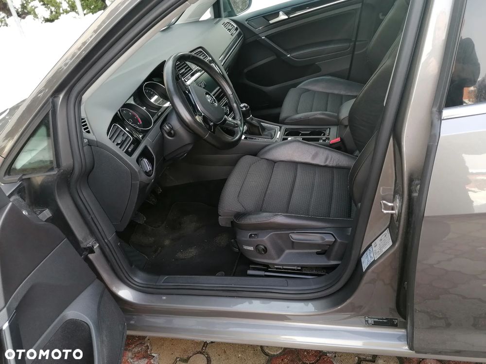 Volkswagen Golf 1.4 TSI BMT Highline - 6