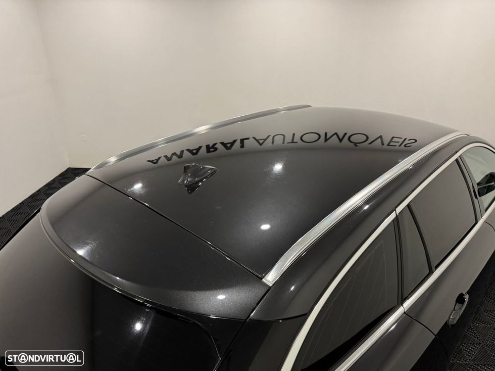 Jaguar XF Sportbrake 2.2 D Premium Luxury - 24