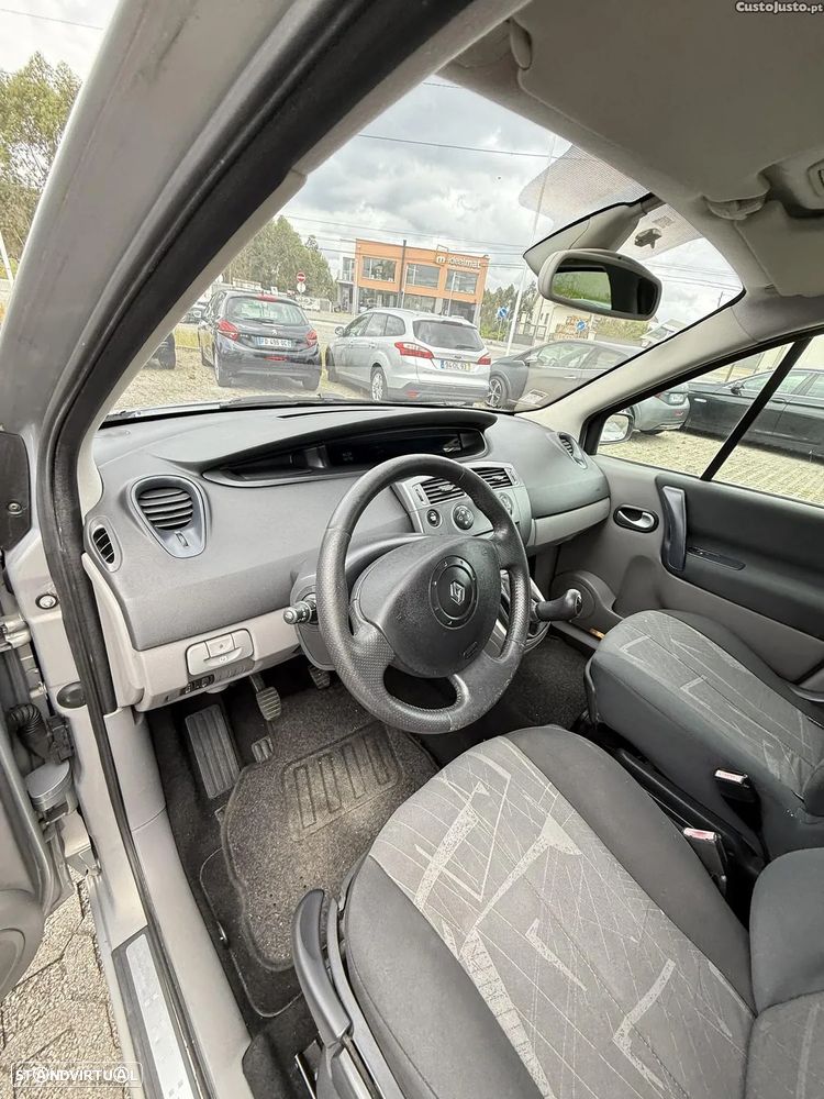 Renault Scénic 1.5 dCi Confort - 13