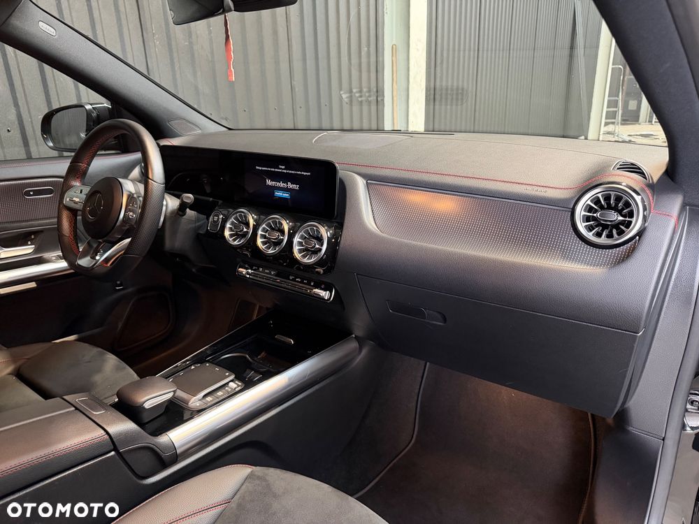 Mercedes-Benz EQA 250+ AMG Line - 10