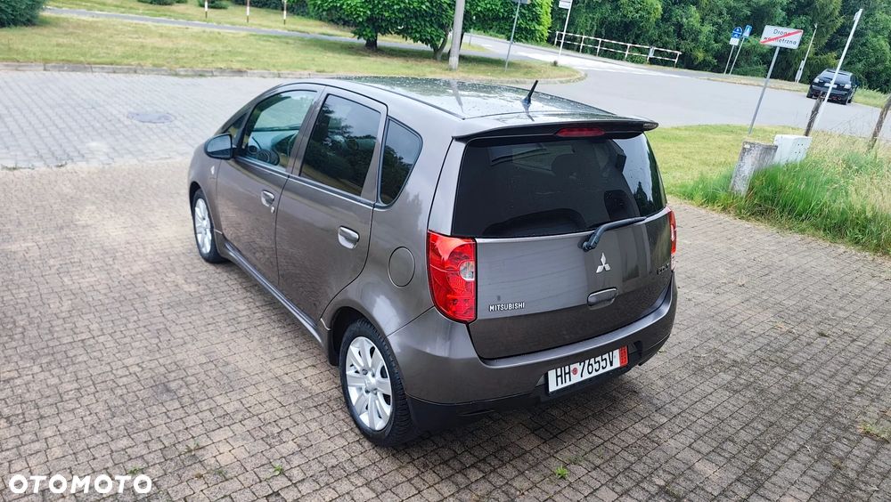 Mitsubishi Colt 1.3 Intense - 36