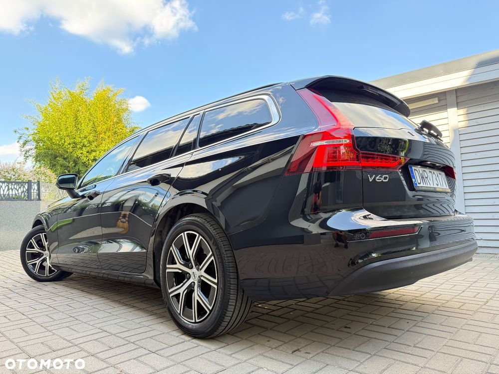 Volvo V60 B4 D Geartronic Momentum Pro - 3