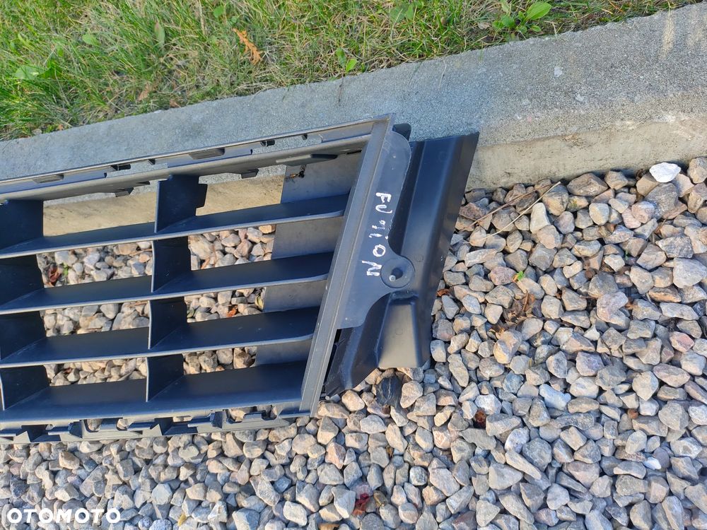 CLIO III 3 KRATKA ŚRODKOWA ZDERZAKA PRZÓD 622541459R - 6