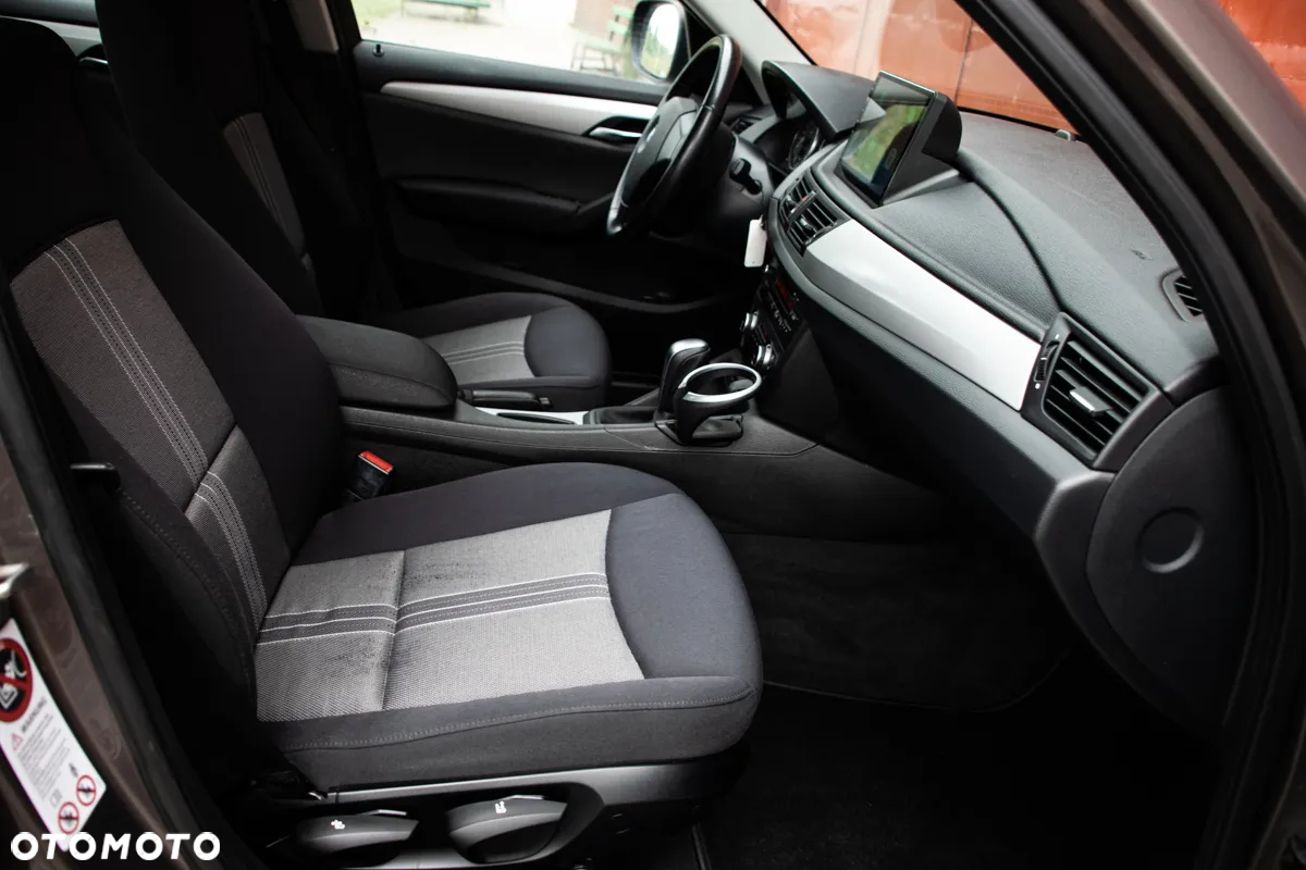 BMW X1 - 10