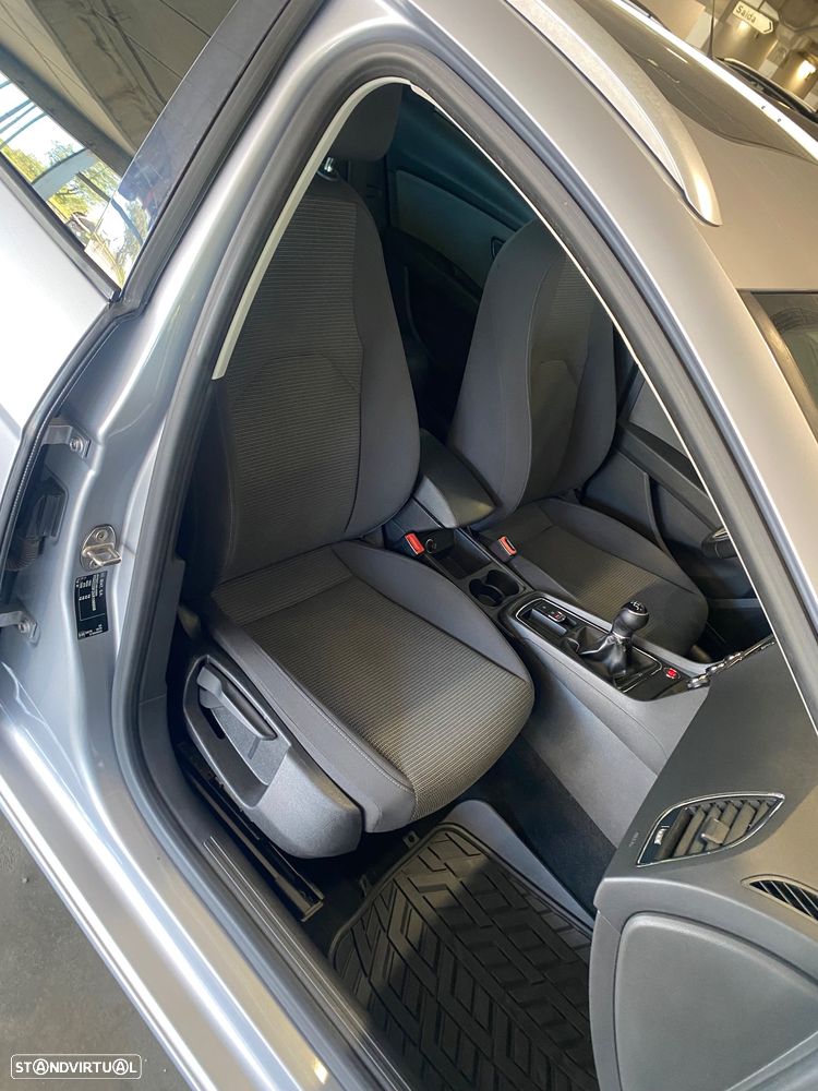 SEAT Leon ST 1.6 TDI Xcellence S/S - 29